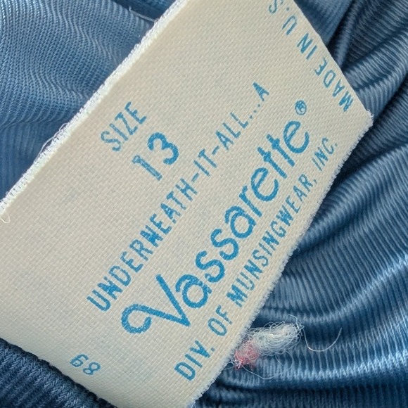 VTG 1970's Vassarette Size 13 Blue Nylon Nightgown Slip Dress Maxi Lingerie - Picture 5 of 9